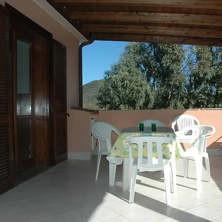 Torre Di Chia Apartment Domus De Maria