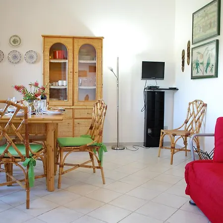 Apartment Torre Di Chia Domus De Maria