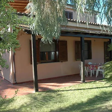 Apartment Torre Di Chia